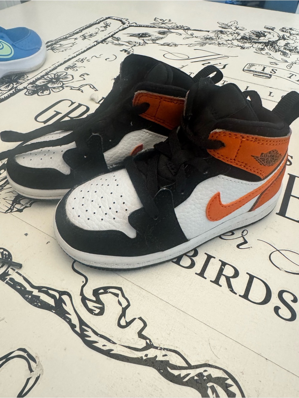 Nike Kids High-Top Sneakers in White, Black & Orange